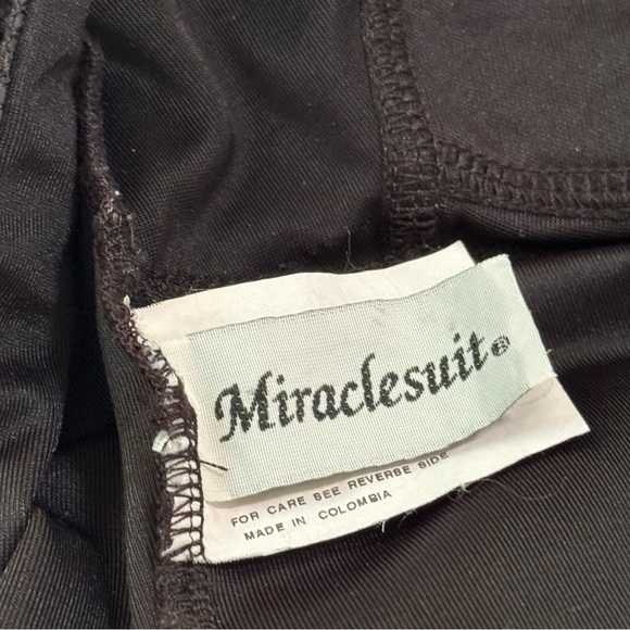 Miraclesuit Sonatina Ruched One Piece Black 10 - Picture 6 of 12